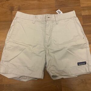 Patagonia Men's organic cotton/hemp Flat Front Shorts size 30